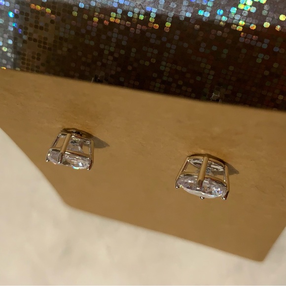 Large Sparkly Silver CZ Stud Earring - Picture 4 of 8